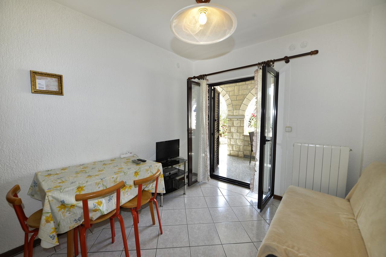 Apartment Mip Poreč Exterior foto